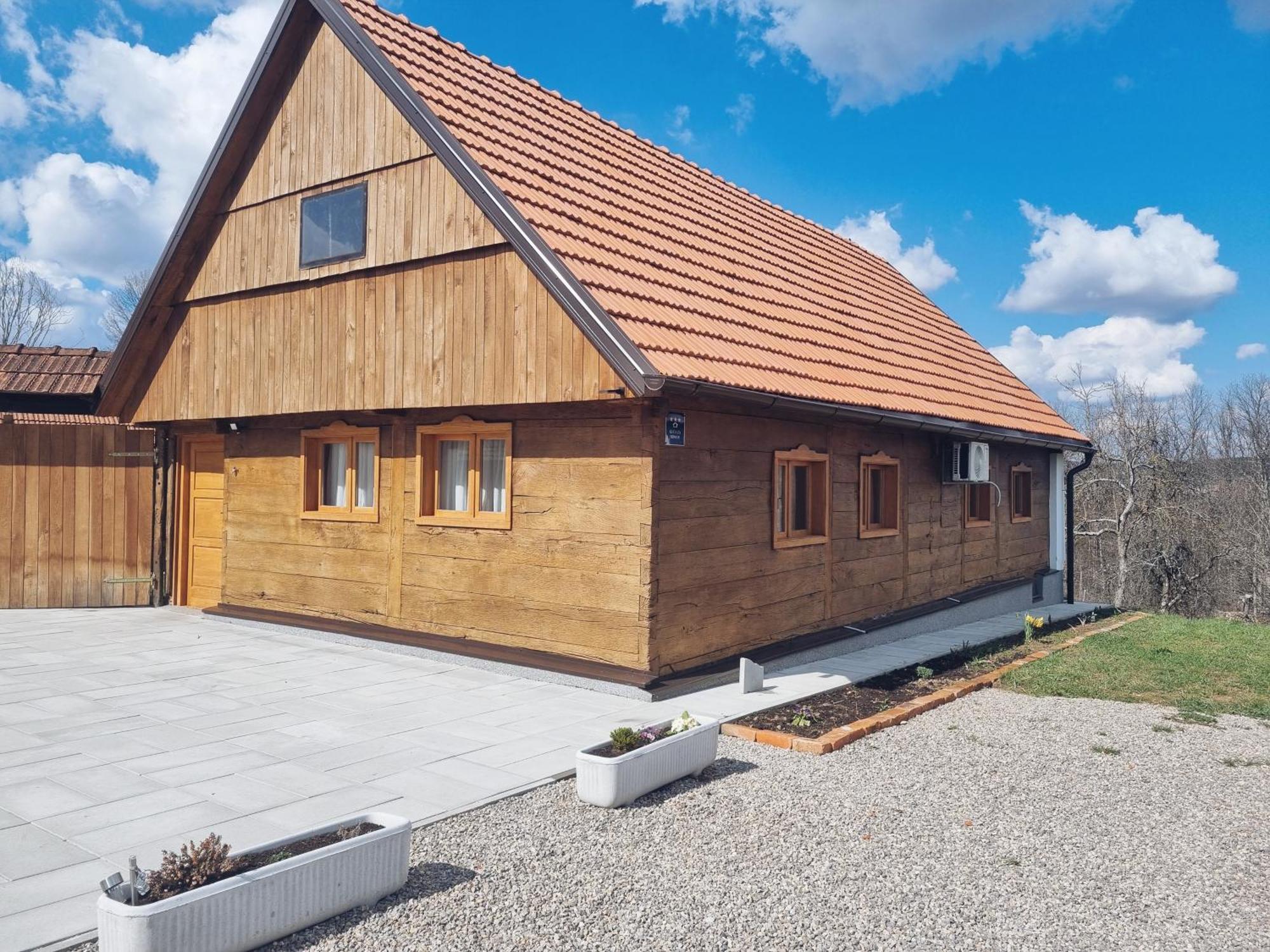 Гостевой дом Ruralna Kuca Za Odmor Kablarovo Brdo Krnjak Экстерьер фото